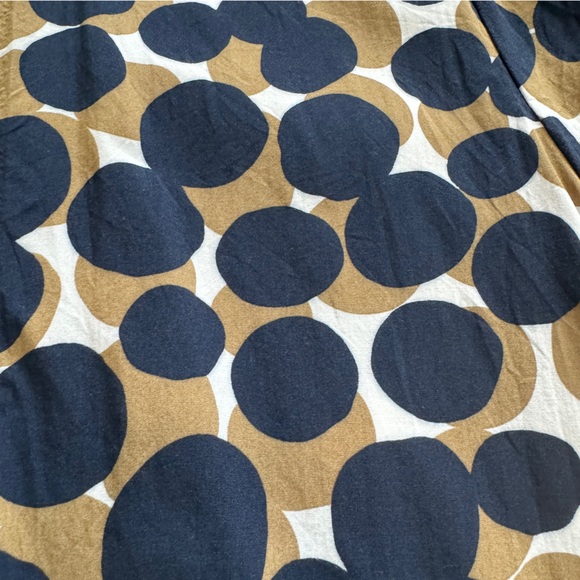 Denim and Flower Short Sleeve Button Up Polka Dot Shirt Medium Blue White Gold - Picture 2 of 6